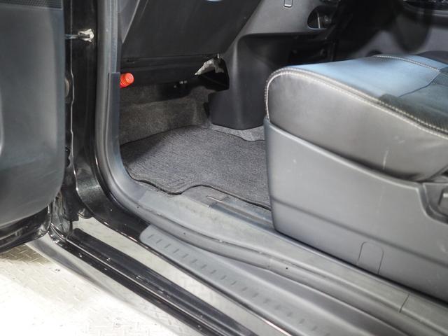 タントカスタムＸ　トップエディションＳＡIII４ＷＤ　ダイハツ純正ナビ　バックモニター　リモコンエンジンスターター　両側スライドドア左電動　ＥＴＣ車載器　ＬＥＤヘッドライト　オートライト　運転席シートヒーター　アイドリングストップ（北海道）の中古車