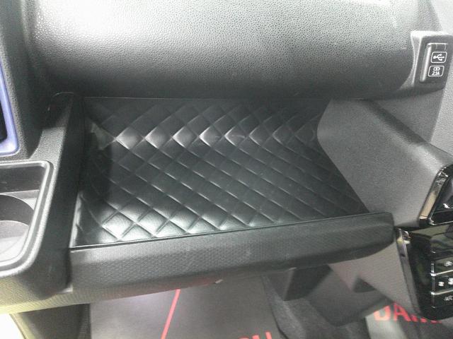 タントカスタムＲＳスタイルセレクション４ＷＤ　スマートアシスト　両側パワースライドドア　ＬＥＤヘッドライト　オートライト　スマホ連携ディスプレイオーディオ　パノラマモニター　アダプティブクルーズコントロール　アイドリングストップ（北海道）の中古車