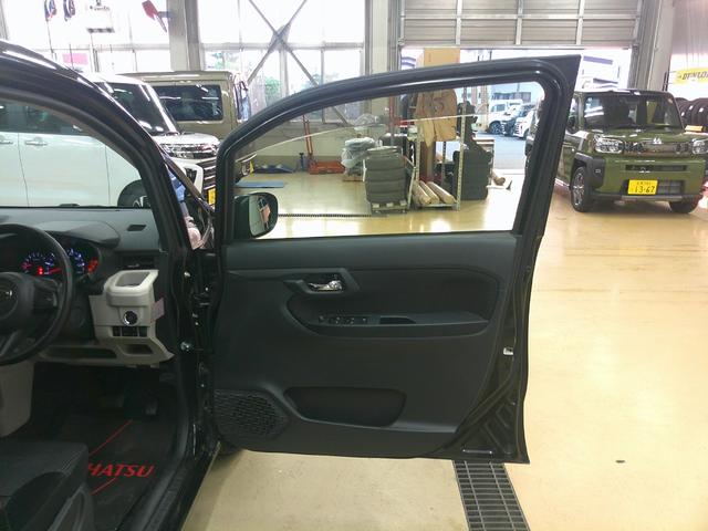 ムーヴＸリミテッドII　ＳＡIII４ＷＤ　スマートアシスト　ＬＥＤヘッドライト　オートライト　オートエアコン　オーディオレス　運転席シートヒーター　キーフリーシステム　アイドリングストップ　ＶＳＣ（横滑り抑制機能）　アルミホイール（北海道）の中古車