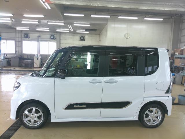 タントカスタムＲＳ４ＷＤ　スマートアシスト　両側パワースライドドア　ＬＥＤヘッドライト　オートライト　オートエアコン　ダイハツ純正ナビ　パノラマモニター　運転席助手席シートヒーター　アイドリングストップ（北海道）の中古車