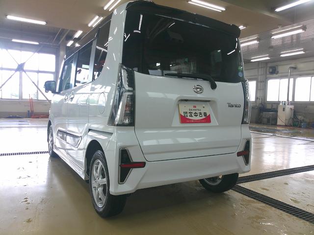 タントカスタムＲＳ４ＷＤ　スマートアシスト　両側パワースライドドア　ＬＥＤヘッドライト　オートライト　オートエアコン　ダイハツ純正ナビ　パノラマモニター　運転席助手席シートヒーター　アイドリングストップ（北海道）の中古車