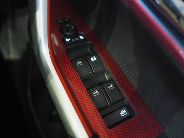 ロッキーＧ４ＷＤ　スマートアシスト　ＬＥＤヘッドライト　オートライト　ダイハツ純正ナビ　パノラマモニター　ナビ連動ドライブレコーダー　リモコンエンジンスターター　運転席助手席シートヒーター　前後コーナーセンサー（北海道）の中古車