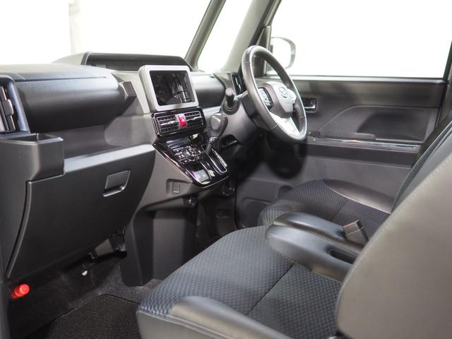 タントカスタムＲＳ４ＷＤ　ターボ　両側パワースライドドア　ＬＥＤヘッドライト　オートライト　オートエアコン　オーディオレス　デジタルメーター　電動パーキングブレーキ　シートヒーター　アイドリングストップ（北海道）の中古車