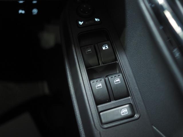 タントカスタムＲＳ４ＷＤ　ターボ　両側パワースライドドア　ＬＥＤヘッドライト　オートライト　オートエアコン　オーディオレス　デジタルメーター　電動パーキングブレーキ　シートヒーター　アイドリングストップ（北海道）の中古車