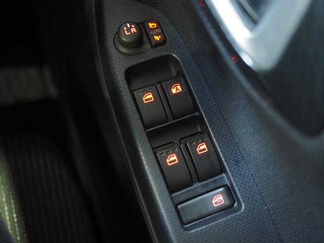 ムーヴカスタム XリミテッドII SAIII4WD スマートアシスト LEDヘッドライト オートライト オートエアコン ダイハツ純正ナビ パノラマモニター ドライブレコーダー リモコンエンジンスターター 運転席シートヒーター アルミホイール(北海道)の中古車