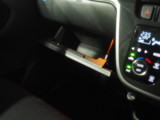 ムーヴカスタム　Ｘリミテッド　ＳＡIII４ＷＤ　夏冬タイヤ　スマートアシスト　ＬＥＤヘッドライト　オートライト　オートエアコン　ＣＤチューナー　キーフリーシステム　電動格納ドアミラー　アルミホイール　アイドリングストップ（北海道）の中古車