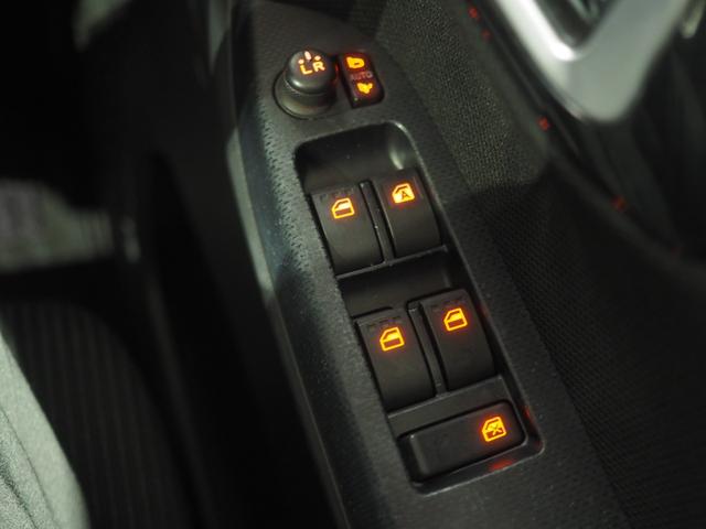 ムーヴカスタム　Ｘリミテッド　ＳＡIII４ＷＤ　夏冬タイヤ　スマートアシスト　ＬＥＤヘッドライト　オートライト　オートエアコン　ＣＤチューナー　キーフリーシステム　電動格納ドアミラー　アルミホイール　アイドリングストップ（北海道）の中古車