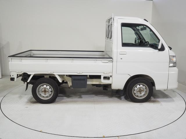 ハイゼットトラックエクストラＶＳパートタイム４ＷＤ　５速マニュアル＆副変速機　パワーステアリング　パワーウィンドウ　集中ドアロック　キーレスエントリー　カーナビ（北海道）の中古車