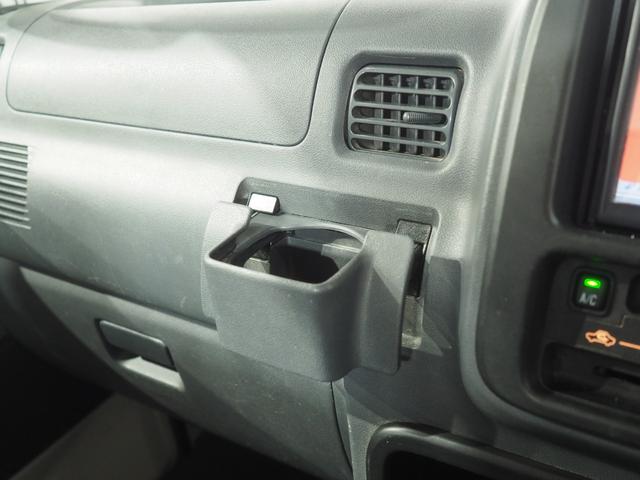 ハイゼットトラックエクストラＶＳパートタイム４ＷＤ　５速マニュアル＆副変速機　パワーステアリング　パワーウィンドウ　集中ドアロック　キーレスエントリー　カーナビ（北海道）の中古車