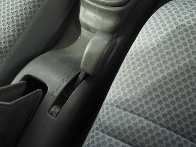 ハイゼットトラックエクストラＶＳパートタイム４ＷＤ　５速マニュアル＆副変速機　パワーステアリング　パワーウィンドウ　集中ドアロック　キーレスエントリー　カーナビ（北海道）の中古車