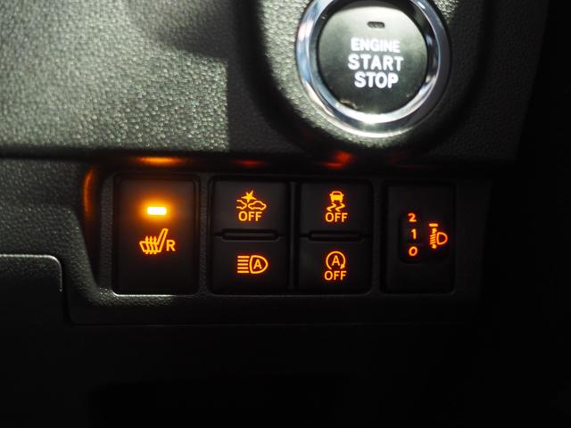 ムーヴカスタム RS ハイパーリミテッドSAIII4WD スマートアシスト LEDヘッドライト オートライト ダイハツ純正ナビ パノラマモニター ナビ連動ドライブレコーダー オートエアコン 運転席シートヒーター アイドリングストップ 夏冬タイヤ(北海道)の中古車