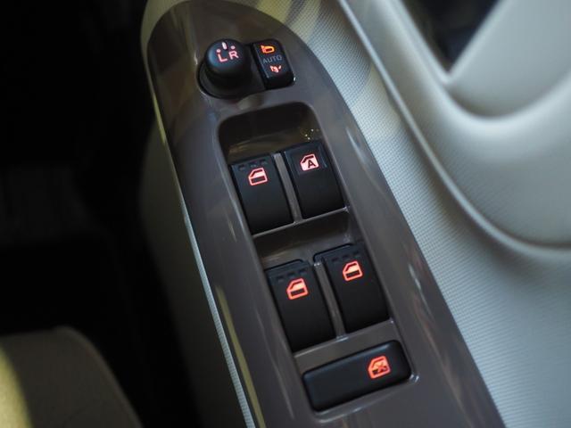 ムーヴキャンバスＧメイクアップＶＳ　ＳＡIII４ＷＤ　両側パワースライドドア　ＬＥＤヘッドライト　オートライト　オーディオレス　オートエアコン　リモコンエンジンスターター　運転席シートヒーター　アイドリングストップ　ＶＳＣ（横滑り抑制機能）（北海道）の中古車