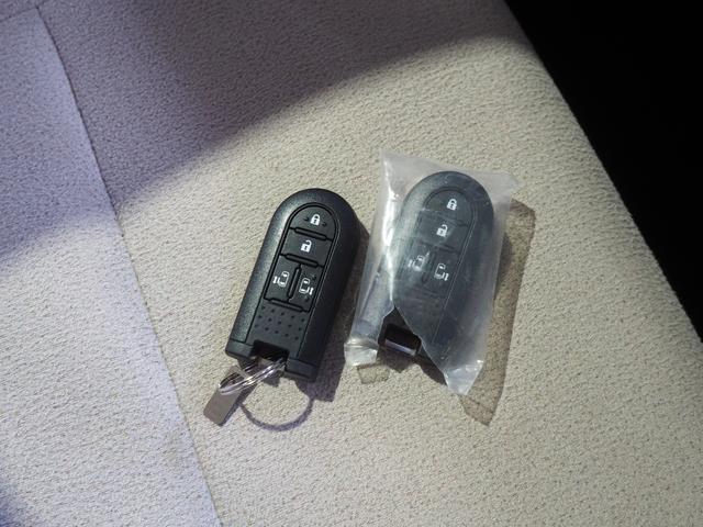 ムーヴキャンバスＧメイクアップＶＳ　ＳＡIII４ＷＤ　両側パワースライドドア　ＬＥＤヘッドライト　オートライト　オーディオレス　オートエアコン　リモコンエンジンスターター　運転席シートヒーター　アイドリングストップ　ＶＳＣ（横滑り抑制機能）（北海道）の中古車