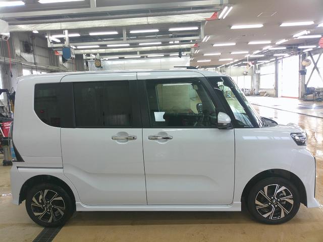 タントカスタムＸ４ＷＤ　両側パワースライドドア　オーディオレス　オートエアコン　ＬＥＤヘッドライト　オートライト　運転席助手席シートヒーター　前後コーナーセンサー　アイドリングストップ　アルミホイール（北海道）の中古車