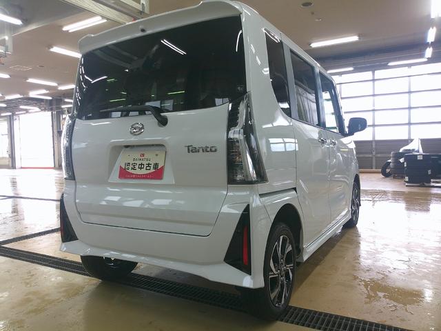 タントカスタムＸ４ＷＤ　両側パワースライドドア　オーディオレス　オートエアコン　ＬＥＤヘッドライト　オートライト　運転席助手席シートヒーター　前後コーナーセンサー　アイドリングストップ　アルミホイール（北海道）の中古車
