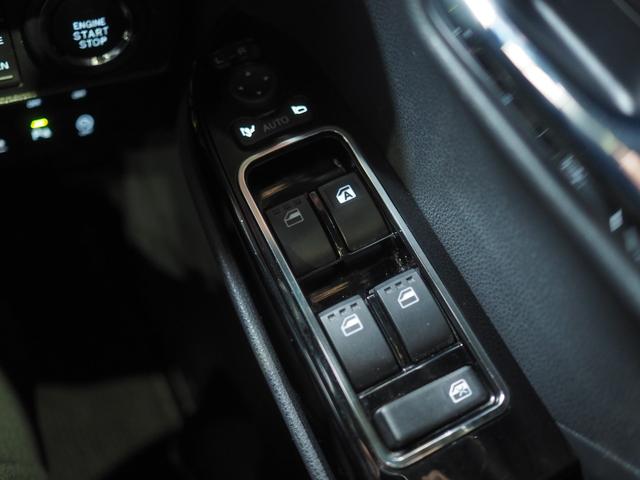 タントカスタムＲＳ４ＷＤ　ターボ　スマートアシスト　ダイハツ純正ナビ　バックモニター　ナビ連動ドライブレコーダー　リモコンエンジンスターター　運転席助手席シートヒーター　ＥＴＣ車載器　キーフリーシステム　アルミホイール（北海道）の中古車