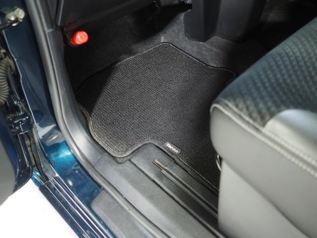 タントカスタムＲＳ４ＷＤ　ターボ　スマートアシスト　ダイハツ純正ナビ　バックモニター　ナビ連動ドライブレコーダー　リモコンエンジンスターター　運転席助手席シートヒーター　ＥＴＣ車載器　キーフリーシステム　アルミホイール（北海道）の中古車