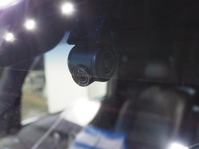 タントカスタムＲＳ４ＷＤ　ターボ　両側パワースライドドア　純正ナビ　パノラマモニター　ドライブレコーダー　クルーズコントロール　ＥＴＣ車載器　リモコンエンジンスターター後席テーブル　アイドリングストップ（北海道）の中古車