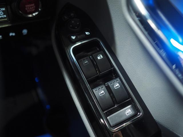 タントカスタムＲＳ４ＷＤ　ターボ　両側パワースライドドア　純正ナビ　パノラマモニター　ドライブレコーダー　クルーズコントロール　ＥＴＣ車載器　リモコンエンジンスターター後席テーブル　アイドリングストップ（北海道）の中古車