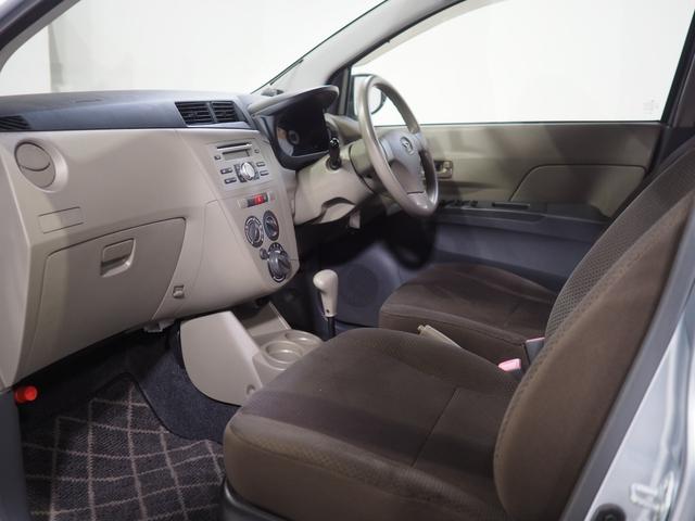 ミラＬセレクション４ＷＤ　キーレスエントリー　夏冬タイヤ　ＣＤチューナー　リモコンエンジンスターター　電動格納ドアミラー　純正カーペットマット（北海道）の中古車