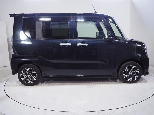 タントカスタムＸ４ＷＤ　両側パワースライドドア　ダイハツ純正ナビ　バックモニター　ナビ連動ドライブレコーダー　リモコンエンジンスターター　ＥＴＣ車載器　運転席助手席シートヒーター　前後コーナーセンサー　アルミホイール（北海道）の中古車