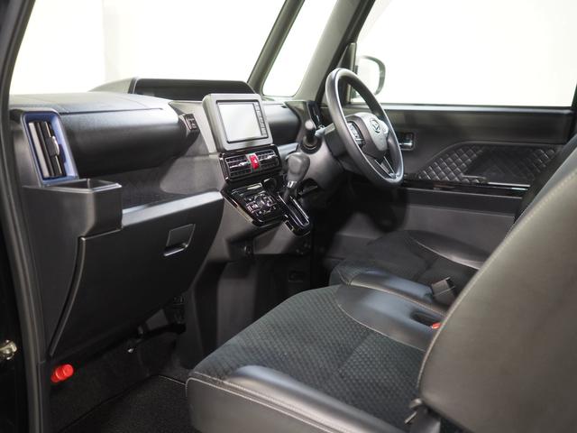 タントカスタムＸ４ＷＤ　両側パワースライドドア　ダイハツ純正ナビ　バックモニター　ナビ連動ドライブレコーダー　リモコンエンジンスターター　ＥＴＣ車載器　運転席助手席シートヒーター　前後コーナーセンサー　アルミホイール（北海道）の中古車