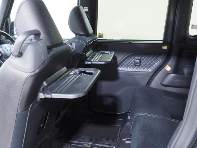 タントカスタムＸ４ＷＤ　両側パワースライドドア　ダイハツ純正ナビ　バックモニター　ナビ連動ドライブレコーダー　リモコンエンジンスターター　ＥＴＣ車載器　運転席助手席シートヒーター　前後コーナーセンサー　アルミホイール（北海道）の中古車