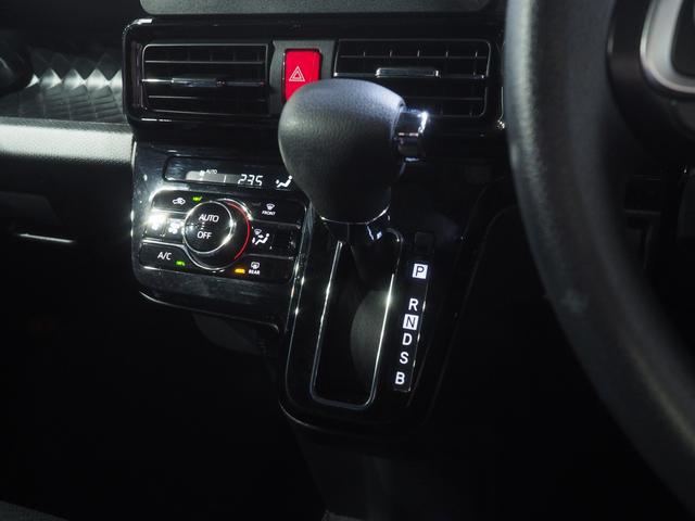 タントカスタムＸ４ＷＤ　両側パワースライドドア　ダイハツ純正ナビ　バックモニター　ナビ連動ドライブレコーダー　リモコンエンジンスターター　ＥＴＣ車載器　運転席助手席シートヒーター　前後コーナーセンサー　アルミホイール（北海道）の中古車