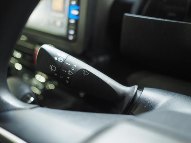 タントカスタムＸ４ＷＤ　両側パワースライドドア　ダイハツ純正ナビ　バックモニター　ナビ連動ドライブレコーダー　リモコンエンジンスターター　ＥＴＣ車載器　運転席助手席シートヒーター　前後コーナーセンサー　アルミホイール（北海道）の中古車