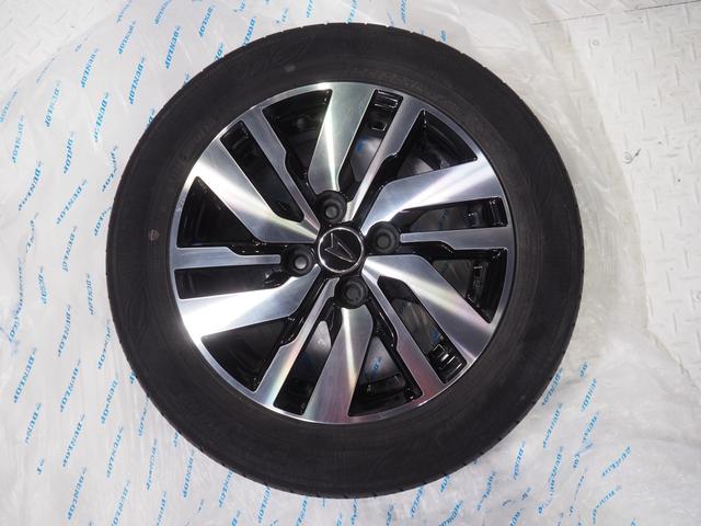 トールカスタムG4WD 両側パワースライドドア 夏冬タイヤ LEDヘッドライト CDチューナー ドライブレコーダー キーフリーシステム オートエアコン アイドリングストップ VSC(横滑り抑制機能)(北海道)の中古車