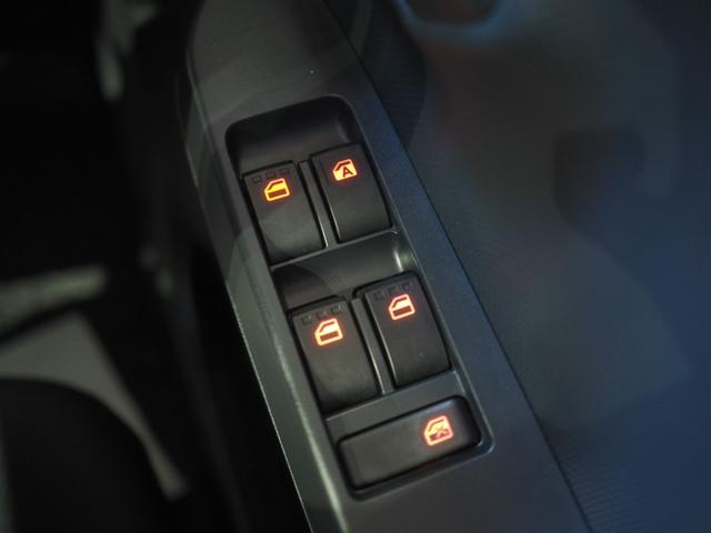 ミライースL SAIII4WD 夏冬タイヤ CD/USBチューナー スマートアシスト キーレスエントリー デジタルメーター 前後コーナーセンサー アイドリングストップ VSC(横滑り抑制機能)(北海道)の中古車