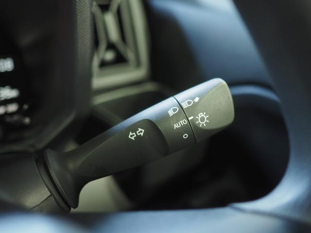 タフトＸ４ＷＤ　ガラスルーフ　ＣＤチューナー　ＬＥＤヘッドライト　オートライト　キーフリーシステム　オートエアコン　電動パーキングブレーキ　前後コーナーセンサー　アイドリングストップ（北海道）の中古車