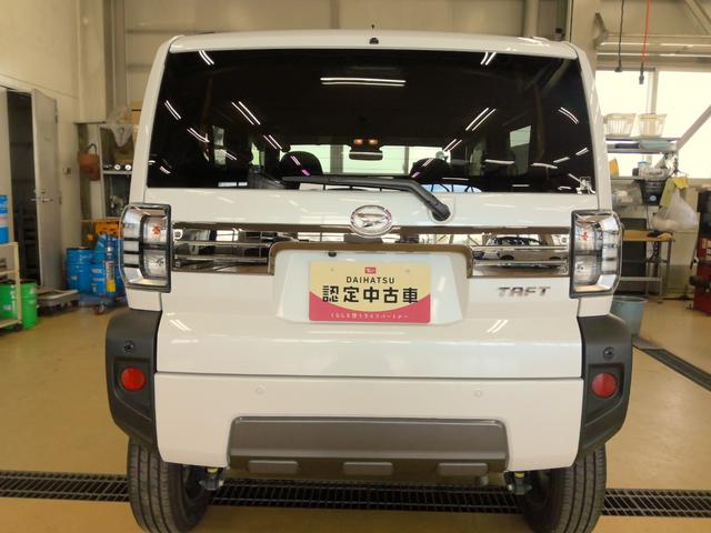 タフトＧターボ　ダーククロムベンチャー４ＷＤ　ガラスルーフ　ＬＥＤヘッドライト　オートエアコン　運転席助手席シートヒーター　電動パーキングブレーキ　前後コーナーセンサー　アイドリングストップ　ＶＳＣ（横滑り抑制機能）（北海道）の中古車