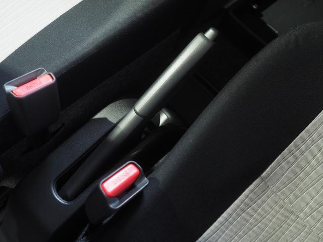 ミライースＬ　ＳＡIII４ＷＤ　スマートアシスト　キーレスエントリー　デジタルメーター　前後コーナーセンサー　アイドリングストップ　ＶＳＣ（横滑り抑制機能）　オーディオレス（北海道）の中古車