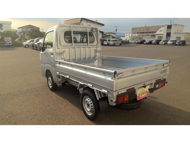 ハイゼットトラックスタンダード 農用スペシャルパートタイム4WD リヤ4枚リーフスプリング AM/FMラジオ LED荷台作業灯(北海道)の中古車