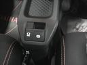 ４ＷＤ　ガラスルーフ　ＬＥＤヘッドライト　オートライト　オートエアコン　オーディオレス　キーフリーシステム　運転席助手席シートヒーター　アルミホイール　アイドリングストップ　ＶＳＣ（横滑り抑制機能）（北海道）の中古車