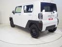 ４ＷＤ　ガラスルーフ　ＣＤチューナー　ＬＥＤヘッドライト　オートライト　キーフリーシステム　オートエアコン　電動パーキングブレーキ　前後コーナーセンサー　アイドリングストップ（北海道）の中古車