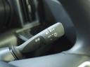 ４ＷＤ　両側スライドドア左電動　キーフリーシステム　電動パーキングブレーキ　運転席助手席シートヒーター　オートエアコン　ＬＥＤヘッドライト　オートライト　後席テーブル　アイドリングストップ（北海道）の中古車