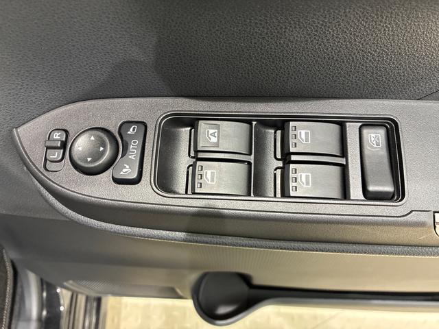 タントカスタムＸ４ＷＤ　アルミホイール　シートヒーター　オートマチックハイビーム　衝突防止システム　ＬＥＤヘッドランプ　レーンアシスト　スマートキー　記録簿　ワンオーナー　アイドリングストップ　エアバッグ　エアコン（北海道）の中古車
