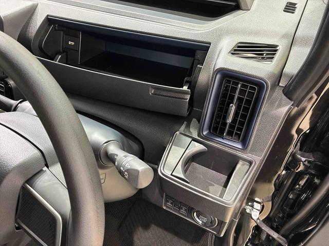 タントカスタムＸ４ＷＤ　アルミホイール　シートヒーター　オートマチックハイビーム　衝突防止システム　ＬＥＤヘッドランプ　レーンアシスト　スマートキー　記録簿　ワンオーナー　アイドリングストップ　エアバッグ　エアコン（北海道）の中古車