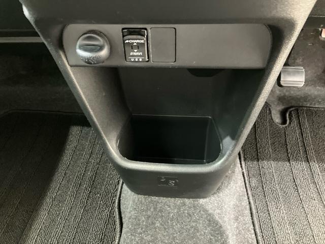 ムーヴキャンバスＸメイクアップ　ＳＡIII４ＷＤ　スマートキー　記録簿　エアバッグ　エアコン　パワーステアリング　パワーウィンドウ　ＡＢＳ（北海道）の中古車