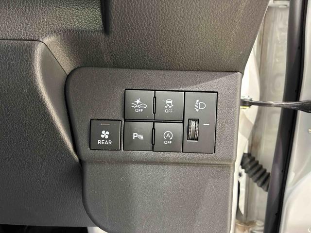 ハイゼットカーゴＤＸ４ＷＤ　オートマチックハイビーム　衝突防止システム　レーンアシスト　キーレスエントリー　記録簿　ワンオーナー　　アイドリングストップエアバッグ　エアコン　パワーステアリング　パワーウィンドウ　ＡＢＳ（北海道）の中古車