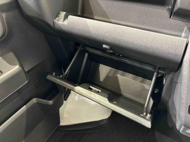 ハイゼットカーゴＤＸ４ＷＤ　オートマチックハイビーム　衝突防止システム　レーンアシスト　キーレスエントリー　記録簿　ワンオーナー　　アイドリングストップエアバッグ　エアコン　パワーステアリング　パワーウィンドウ　ＡＢＳ（北海道）の中古車