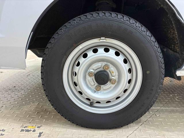 ハイゼットトラックスタンダード　エアコン・パワステレス４ＷＤ　記録簿　エアバッグ　ＡＢＳ（北海道）の中古車