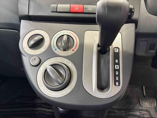 ミラＴＸ４ＷＤ　アルミホイール　キーレスエントリー　記録簿　エアコン　パワーステアリング　エアバッグ　ＣＤ　ＡＢＳ（北海道）の中古車