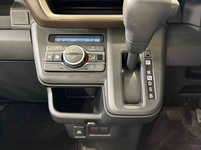 ムーヴＸ４ＷＤ　アイドリングストップ　オートマチックハイビーム　衝突防止システム　ＬＥＤヘッドランプ　レーンアシスト　スマートキー　記録簿　ワンオーナー　エアバッグ　エアコン　パワーステアリング　ＡＢＳ（北海道）の中古車