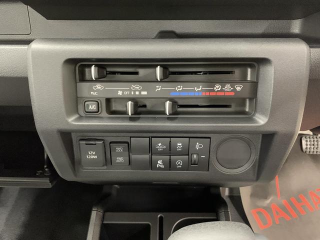 ハイゼットトラックスタンダード　４ＷＤマニュアルエアコン・スマートアシスト・アイドリングストップ・ＡＭ，ＦＭラジオ（群馬県）の中古車