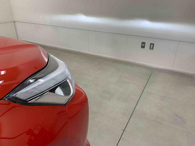 ロッキープレミアムＧ　ＨＥＶ　２ＷＤＬＥＤヘッドライト・バックカメラ・シートヒーター・スマートアシスト・アイドリングストップ・プッシュボタンスタート・オートライト・オートマチックハイビーム・オートエアコン・電動格納式ドアミラー（群馬県）の中古車