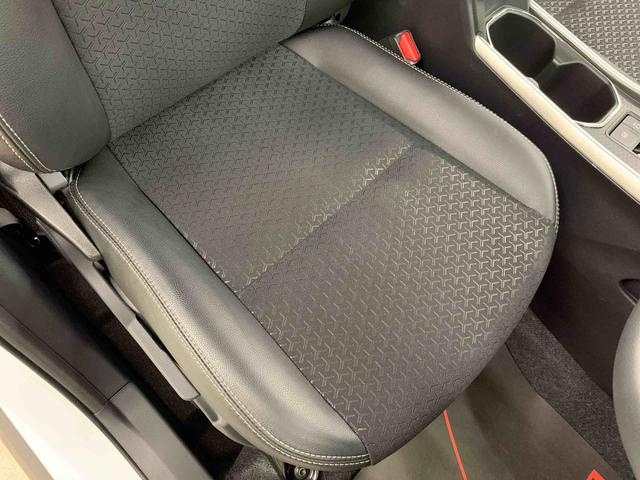 ロッキープレミアムＧ　２ＷＤＬＥＤヘッドライト・オートライト・オートマチックハイビーム・プッシュスタートボタン・アイドリングストップ・シートヒーター・オートエアコン・電動格納式ドアミラー・スマートアシスト（群馬県）の中古車