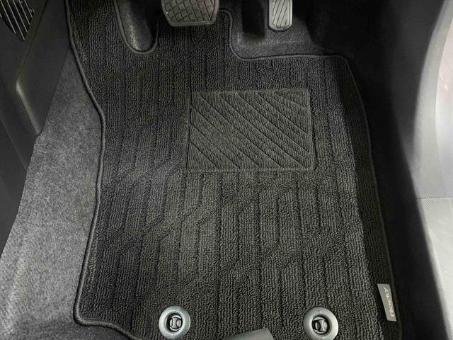 ロッキープレミアムＧ　２ＷＤＬＥＤヘッドライト・オートライト・オートマチックハイビーム・プッシュスタートボタン・アイドリングストップ・シートヒーター・オートエアコン・電動格納式ドアミラー・スマートアシスト（群馬県）の中古車